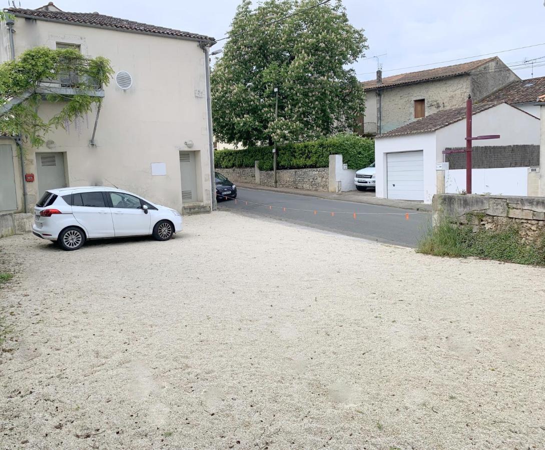 Chambre D'Hotes Les Bains Du Bruant Saint-Porchaire Bagian luar foto